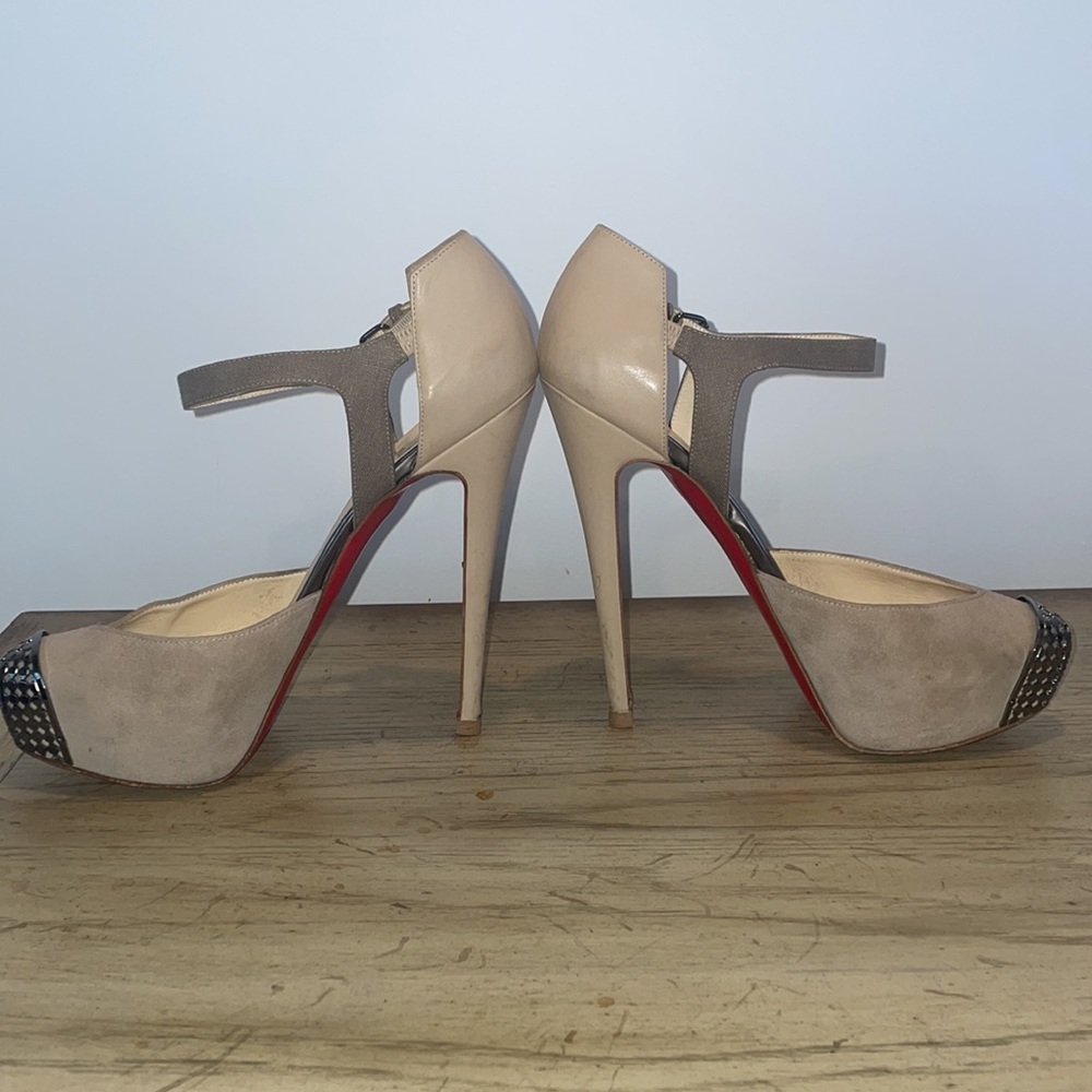 Christian Louboutin suede/crelino/calf heel, 39.5 - Picture 14 of 16